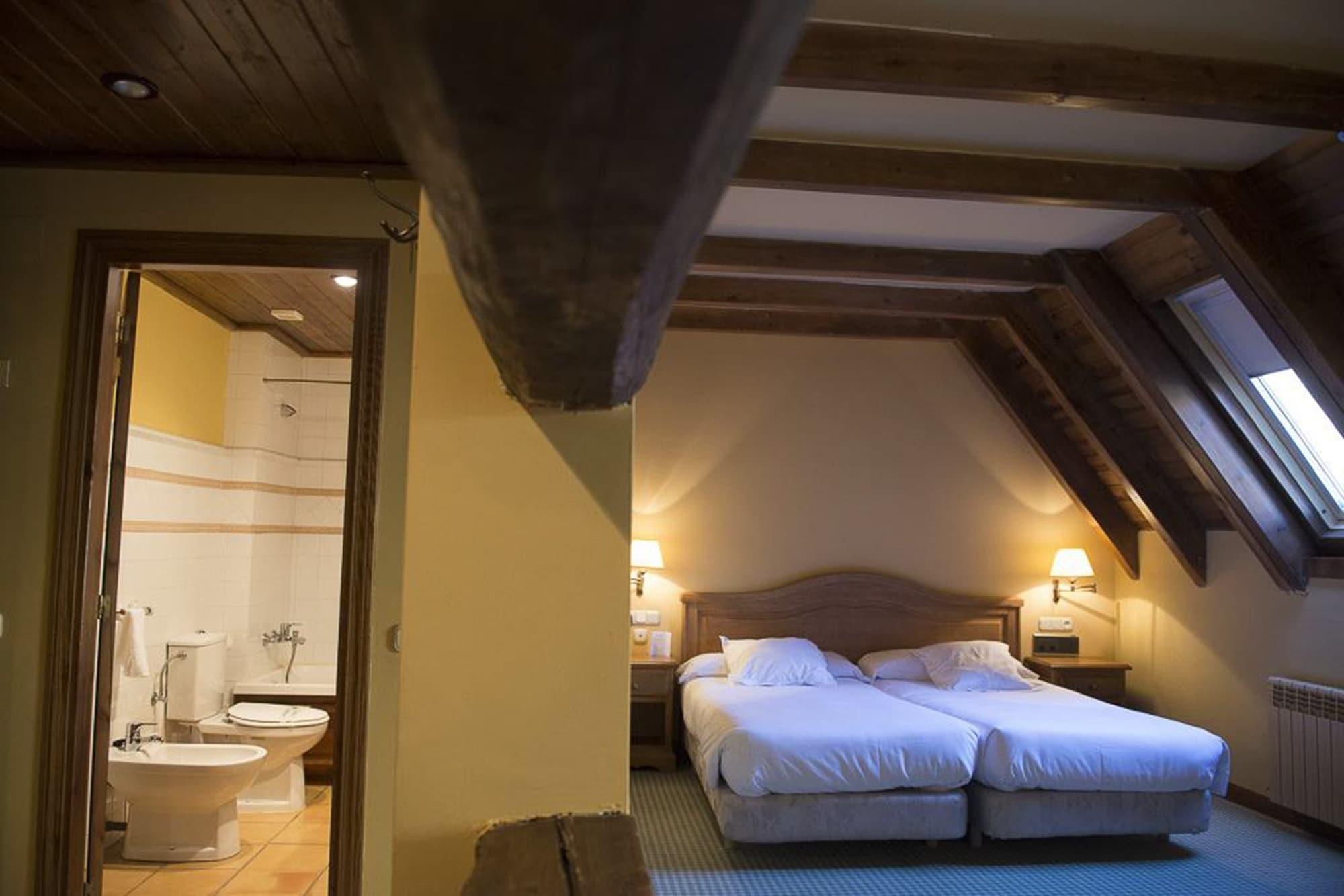 Hotel Chalet Bassibe Baqueira Beret Kültér fotó