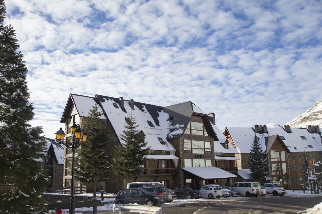 Hotel Chalet Bassibe Baqueira Beret Kültér fotó