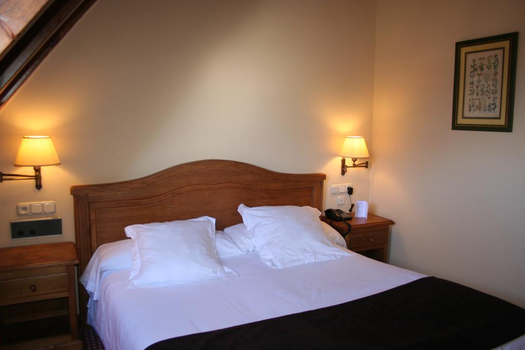 Hotel Chalet Bassibe Baqueira Beret Kültér fotó