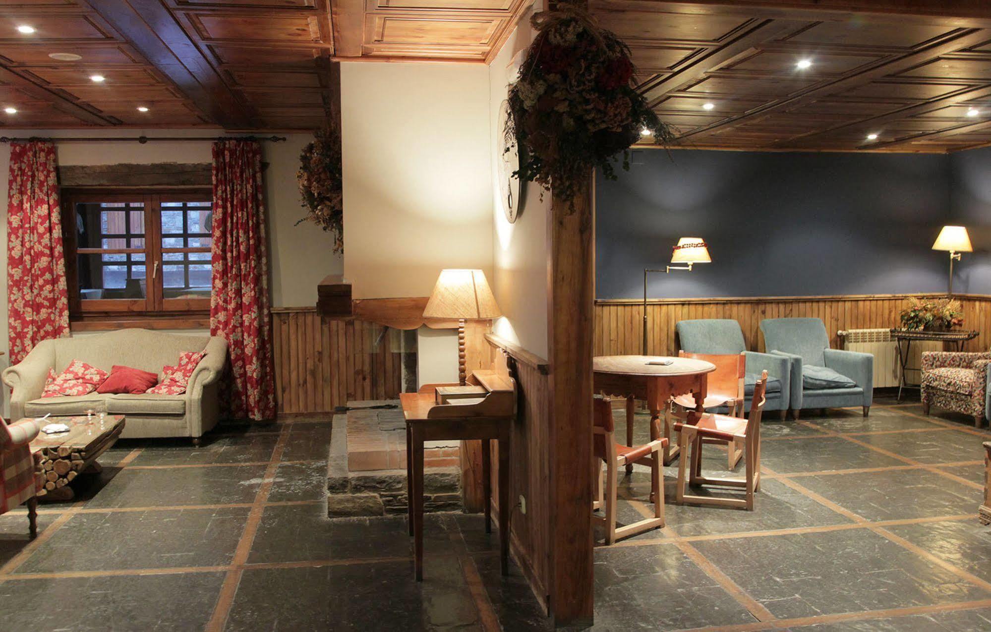 Hotel Chalet Bassibe Baqueira Beret Kültér fotó