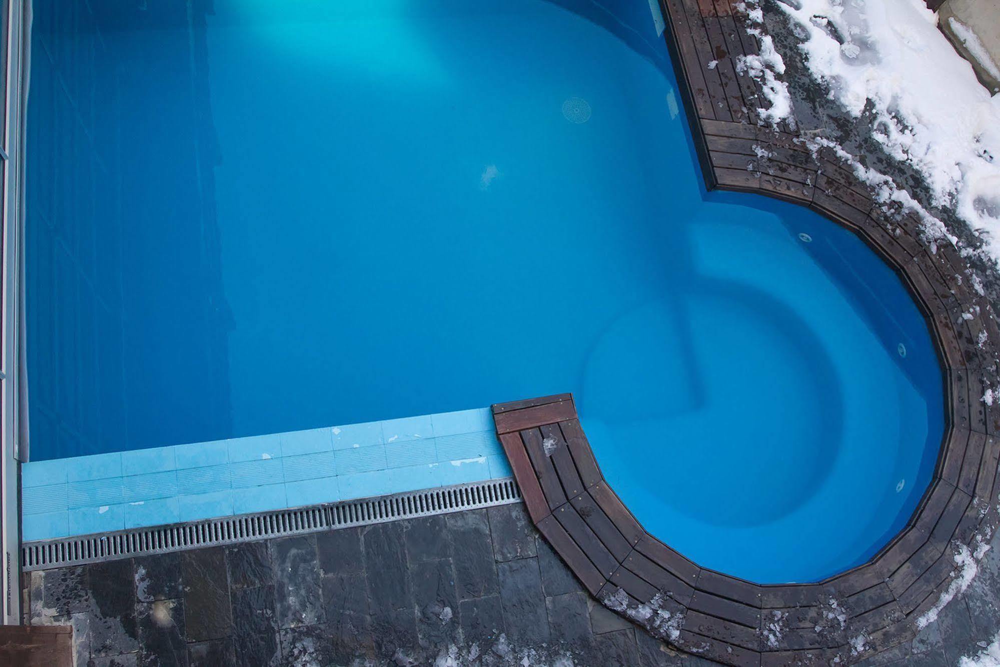 Hotel Chalet Bassibe Baqueira Beret Kültér fotó