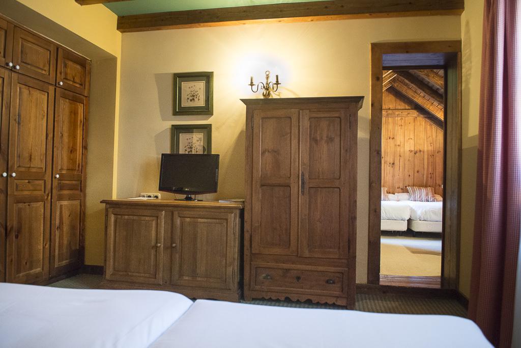 Hotel Chalet Bassibe Baqueira Beret Kültér fotó